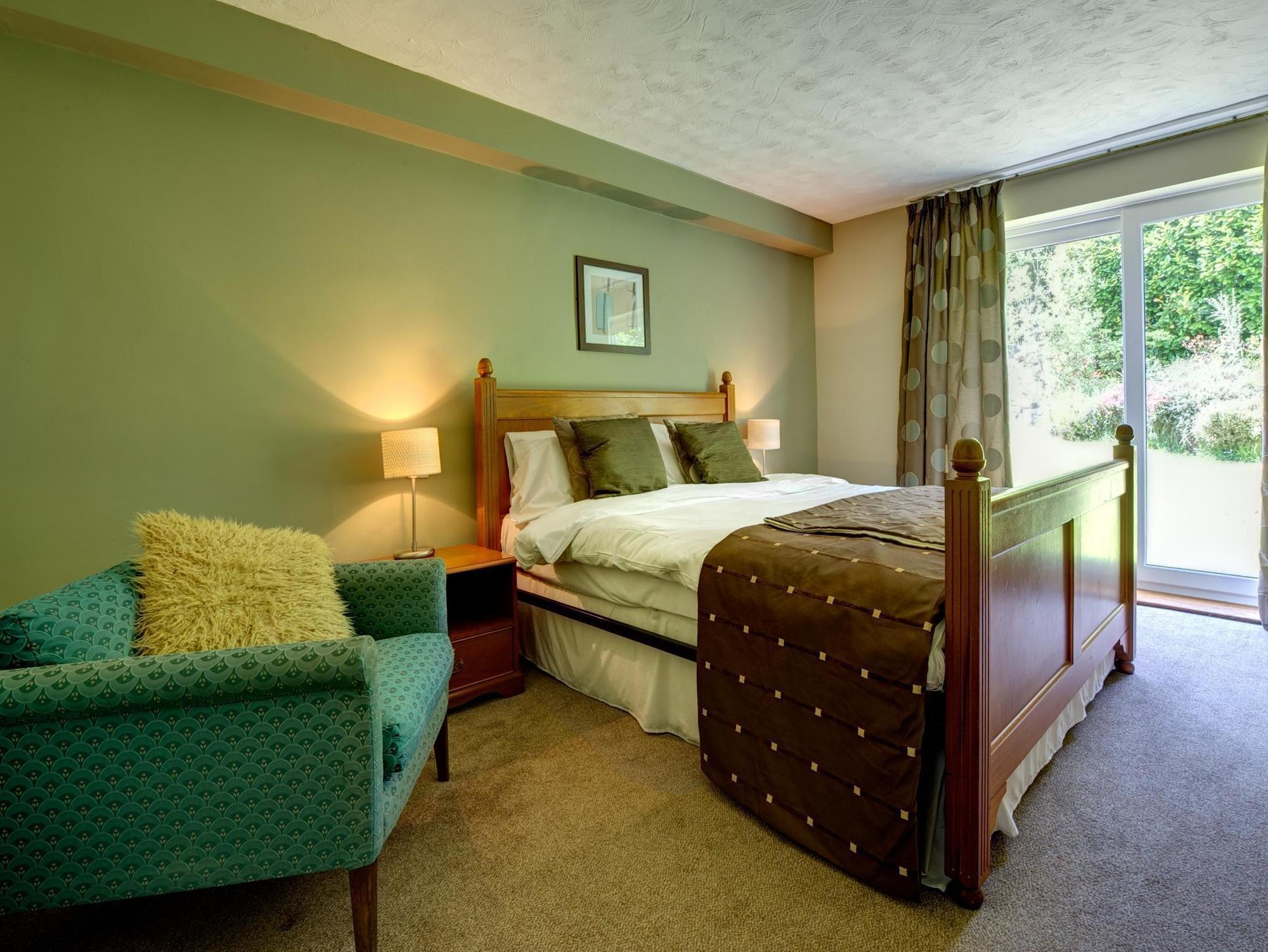Отель Clough Manor Denshaw Экстерьер фото
