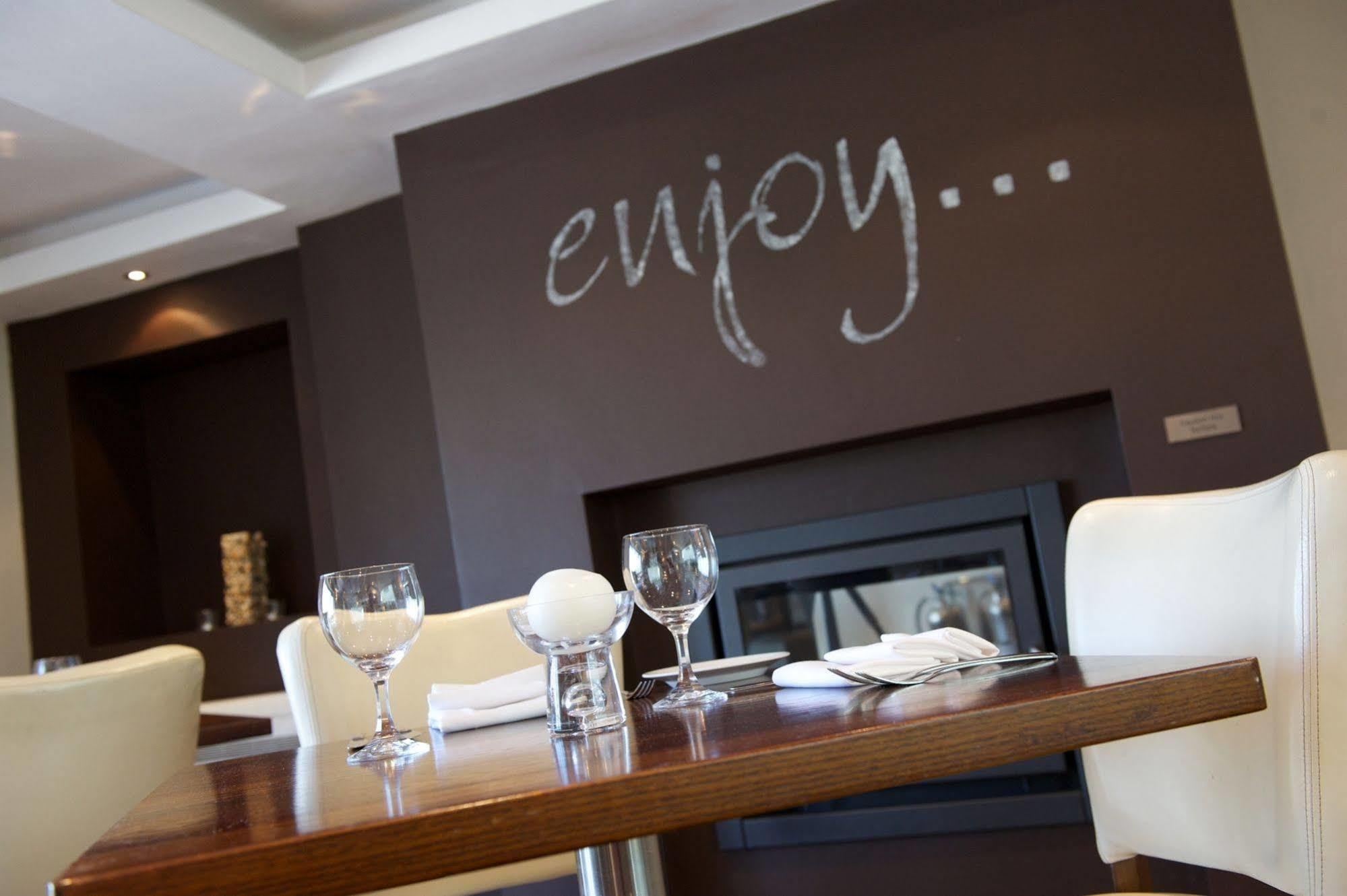 Отель Clough Manor Denshaw Экстерьер фото